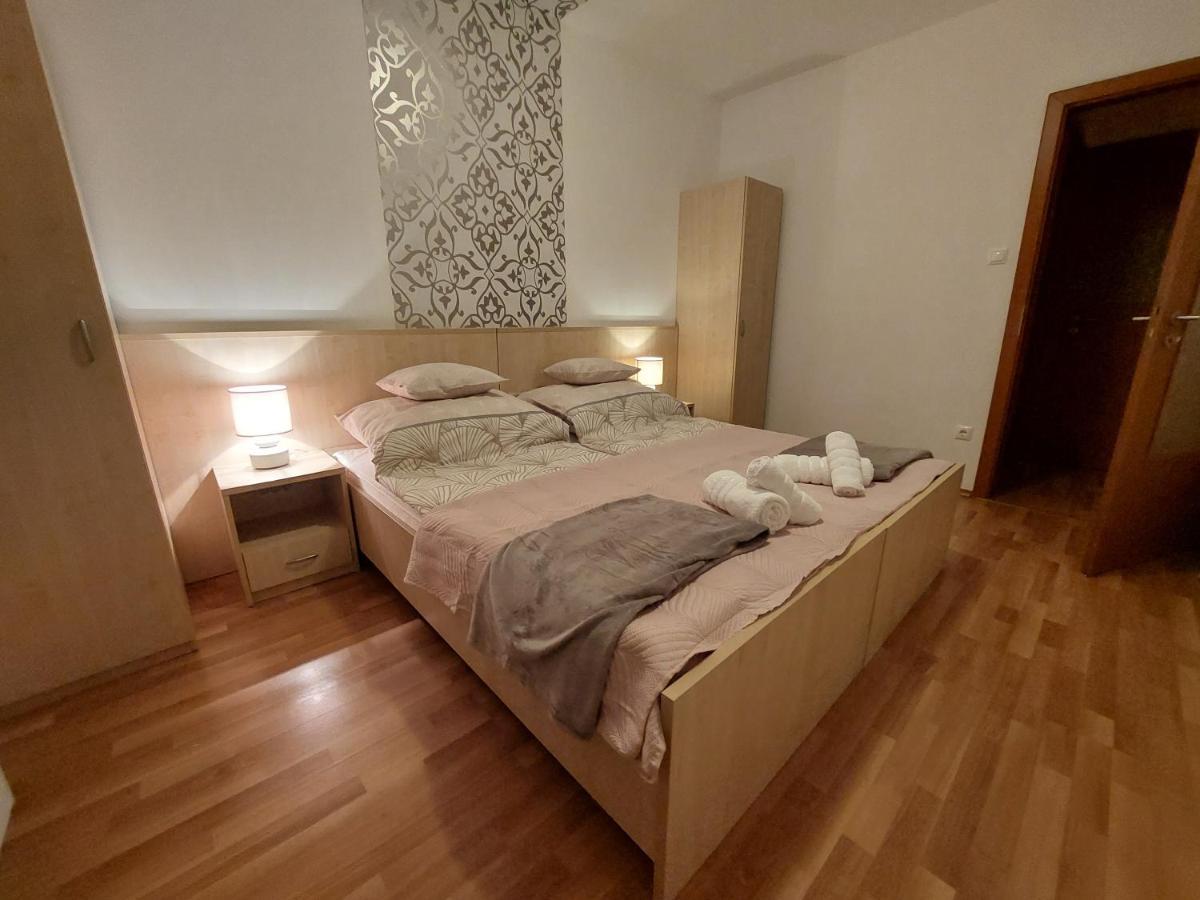 Myrelax Apartment - Hajdúszoboszló Exterior foto